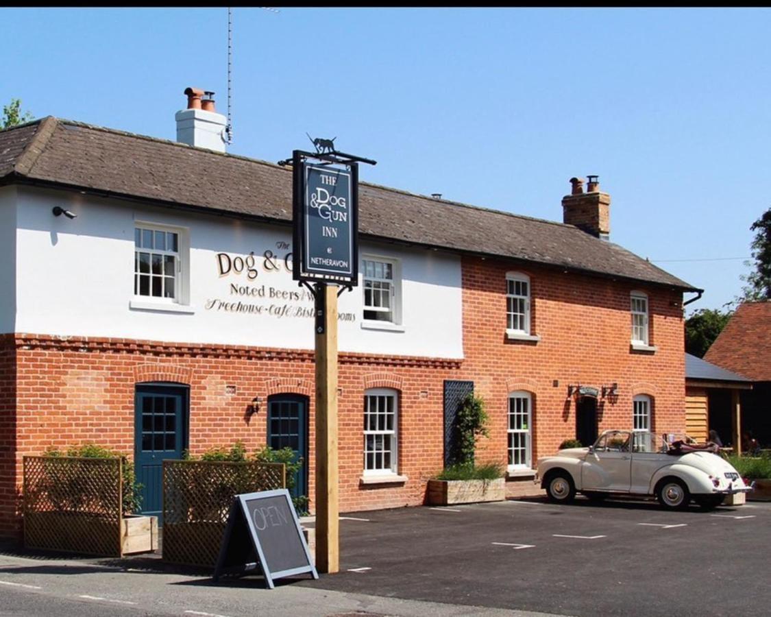The Dog & Gun Inn Netheravon Luaran gambar
